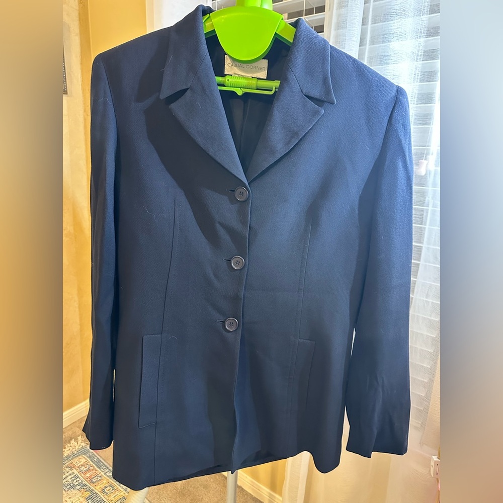 Casual Corner Navy Women's Blazer and skirt